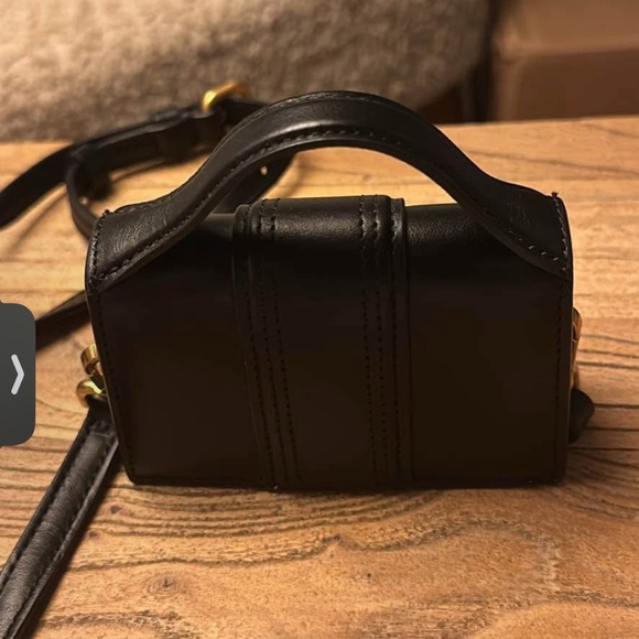 Jacquemus - Picture 4 of 4